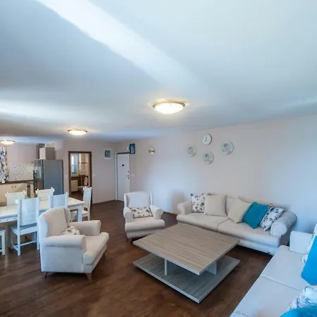 Apartment Klara Porec * Porec
